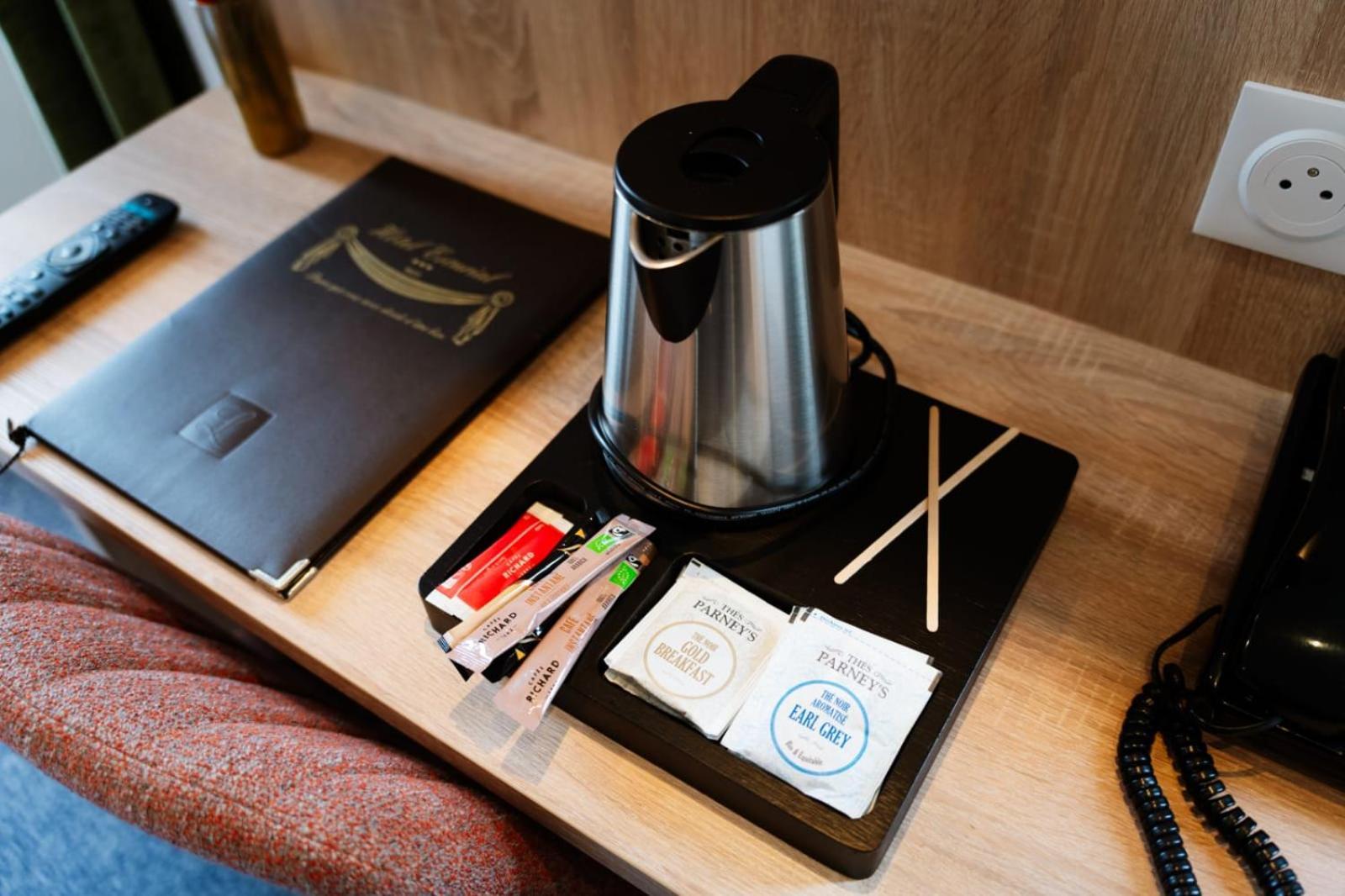 Hotel Escurial - Centre Gare Metz Ngoại thất bức ảnh